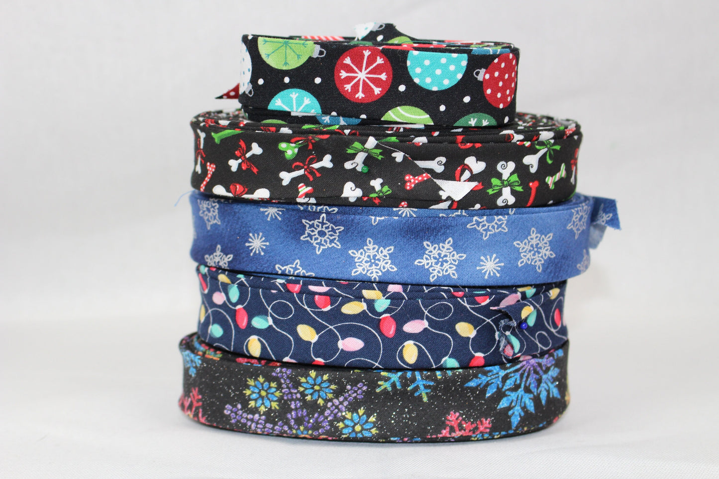 Christmas bias tape binding/(fusible iron on available)/single fold 1 inch wide (1m) - baubles/bones/Christmas lights/