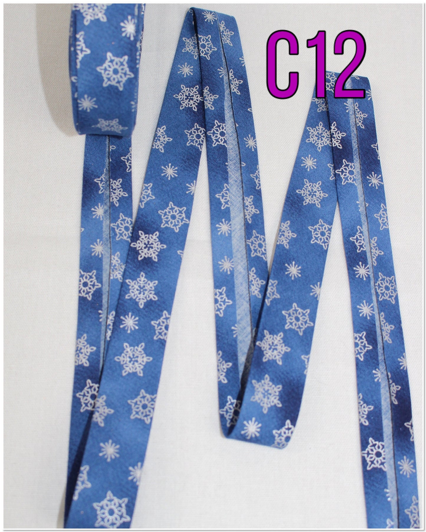 Christmas bias tape binding/(fusible iron on available)/single fold 1 inch wide (1m) - baubles/bones/Christmas lights/