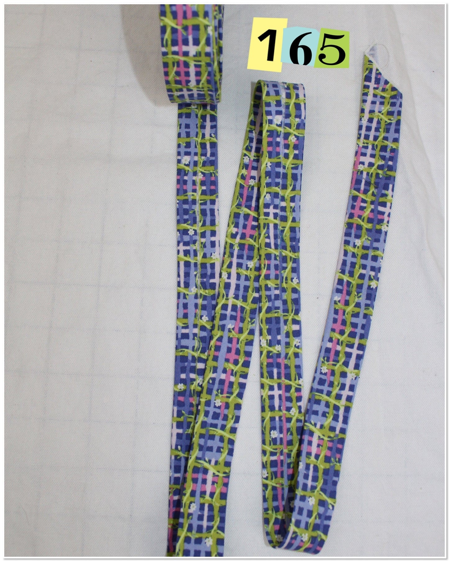 Bias Binding (Tape) 25mm, Cotton, Single Fold, hearts, line patterns. Fusible iron on available.