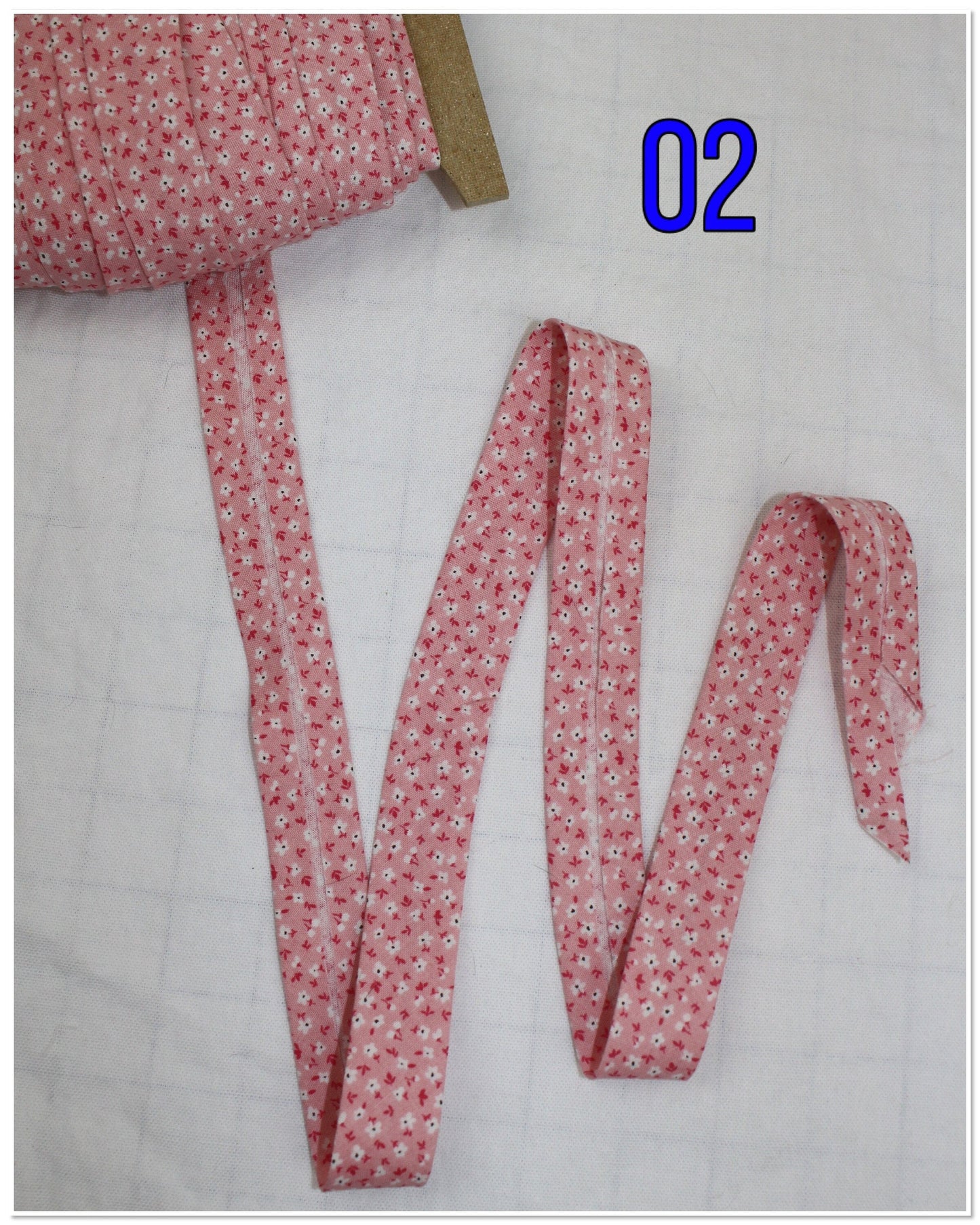 Bias Binding (Tape) 25mm, Cotton, Single Fold, flowers, floral. Fusible iron on available.