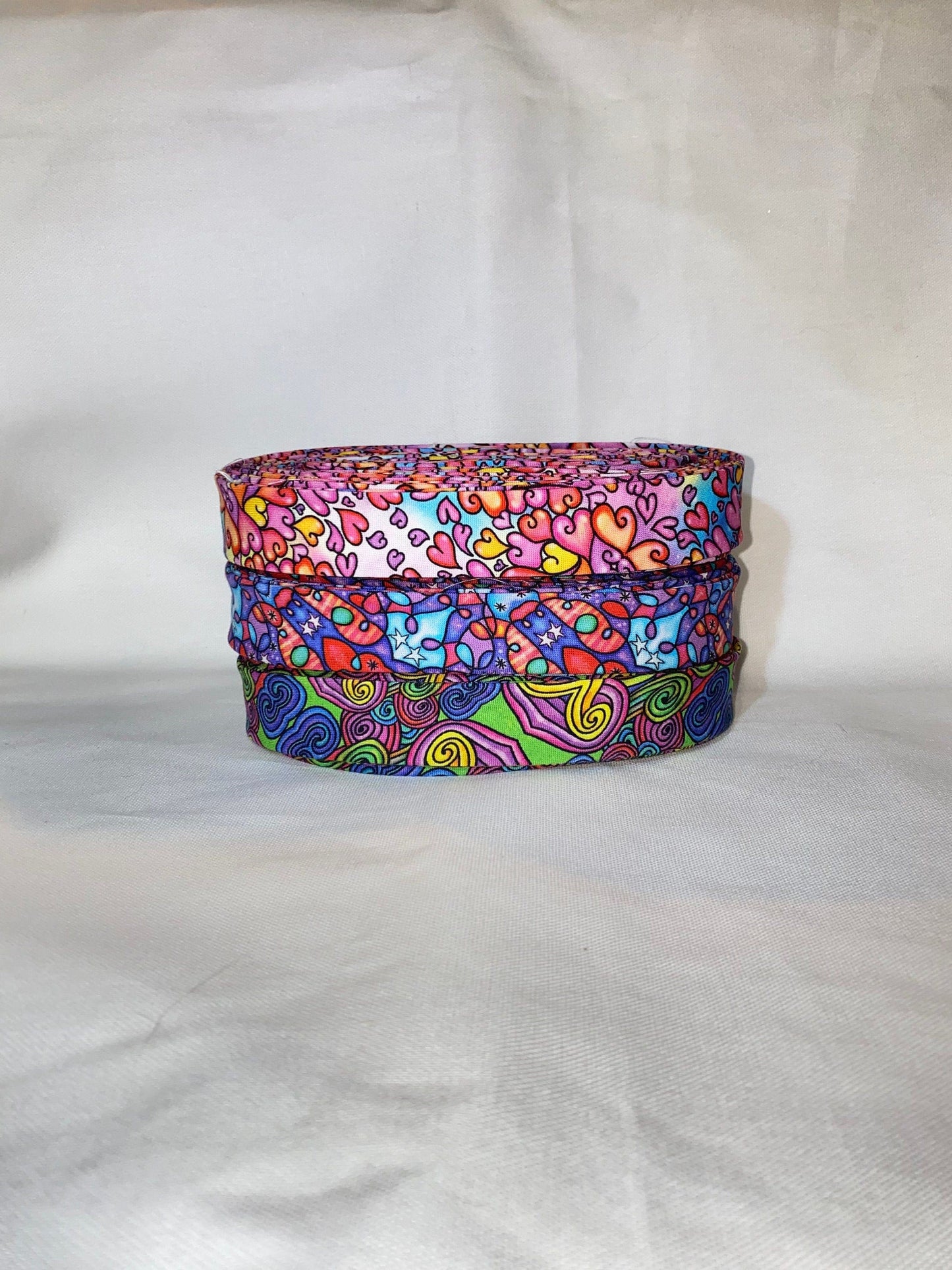 Bias Binding (Tape) 25mm, Cotton, Single Fold, colourful patterns. Fusible iron on available.