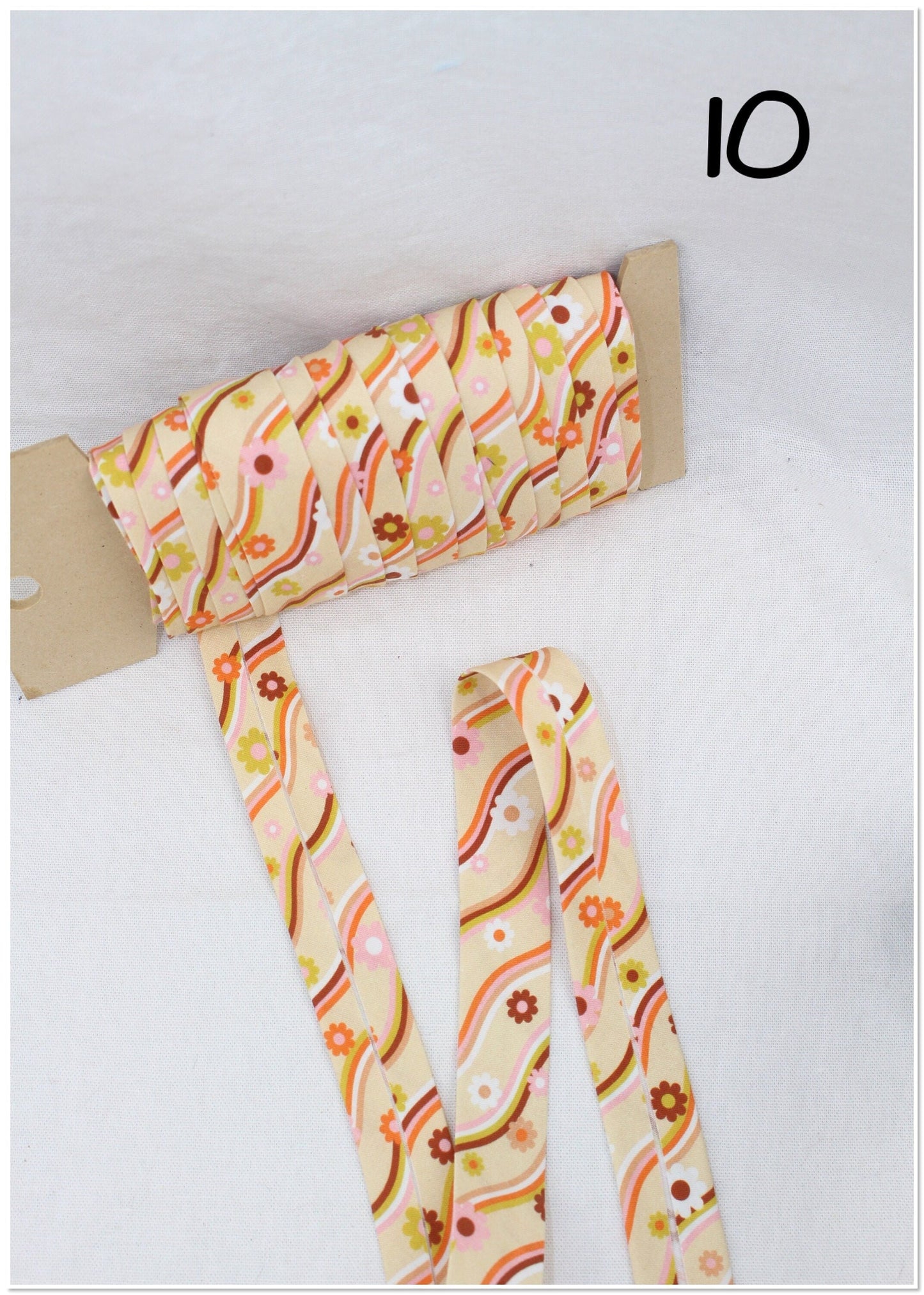 Bias Binding (Tape) 25mm, Cotton, Single Fold, sunflowers, hippy daisy, flowers. Fusible iron on available.