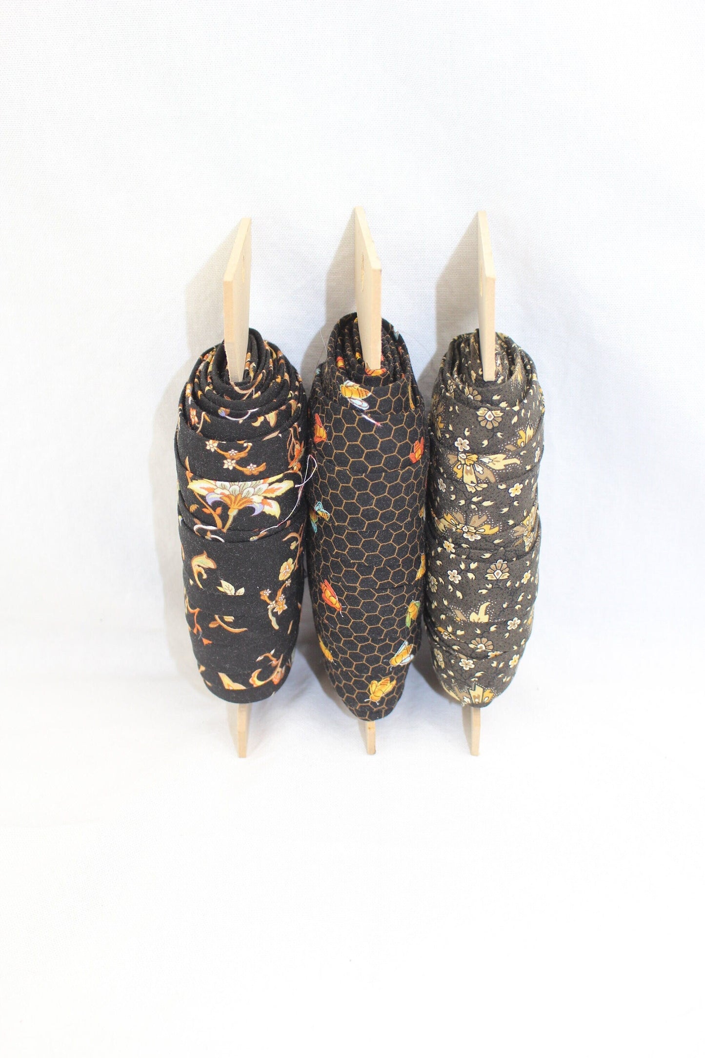 Bias Binding (Tape) 25mm, Cotton, Single Fold, flies, autumn. Fusible iron on available.