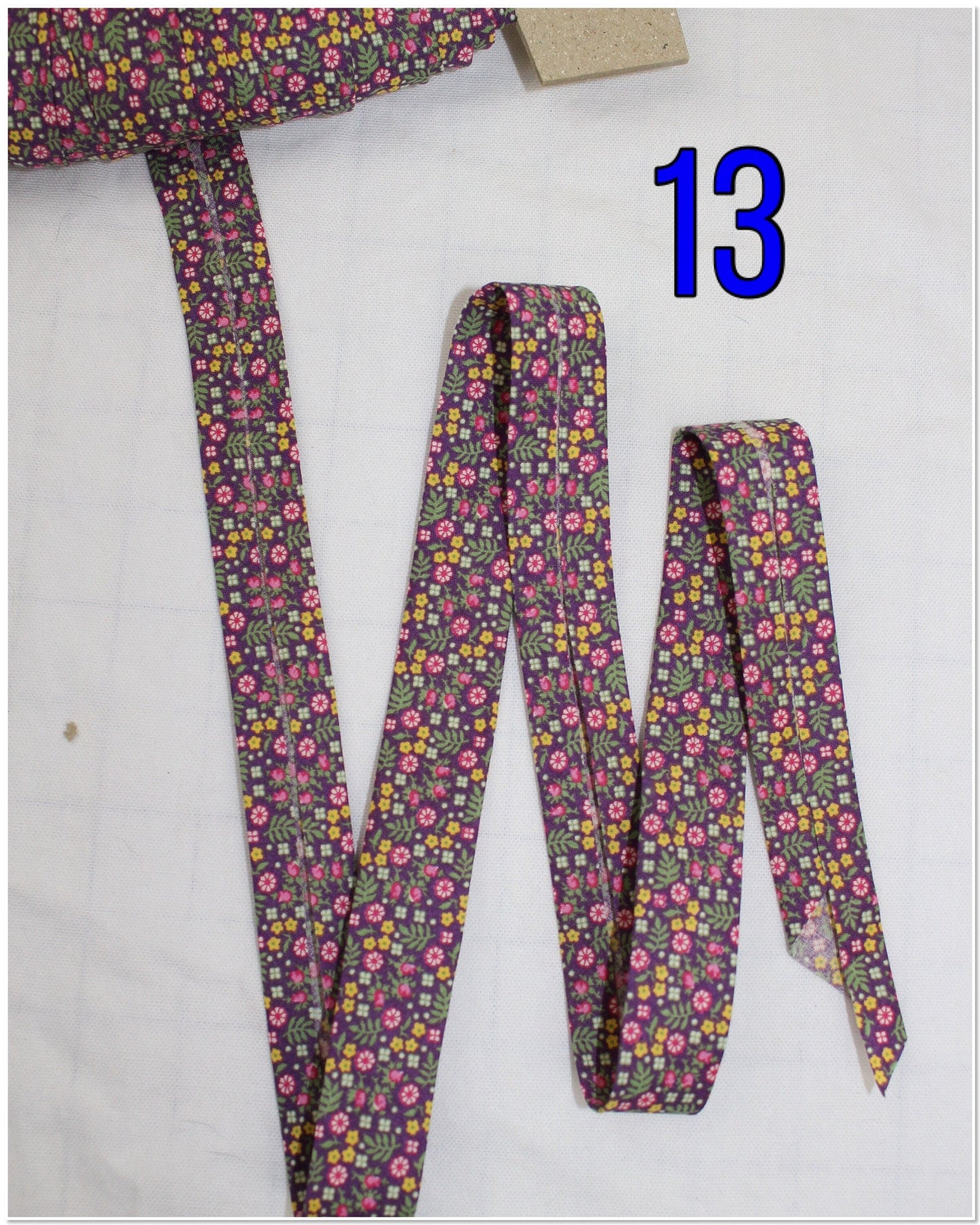 Bias Binding (Tape) 25mm, Cotton, Single Fold, flowers, floral. Fusible iron on available.