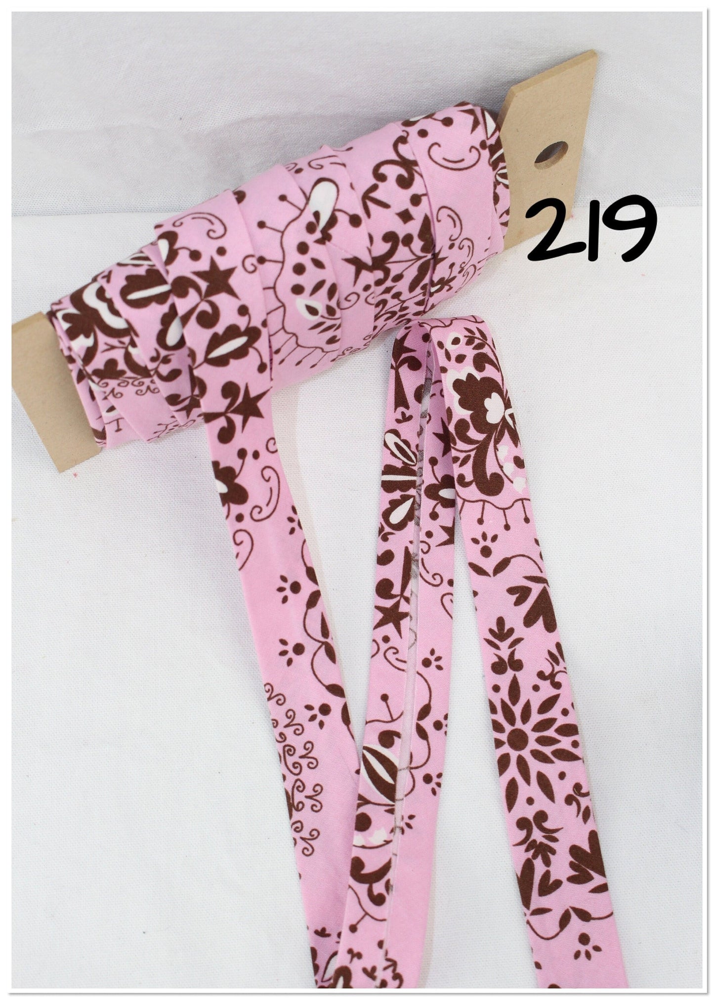 Bias Binding (Tape) 25mm, Cotton, Single Fold, pink print, patterned. Fusible iron on available.