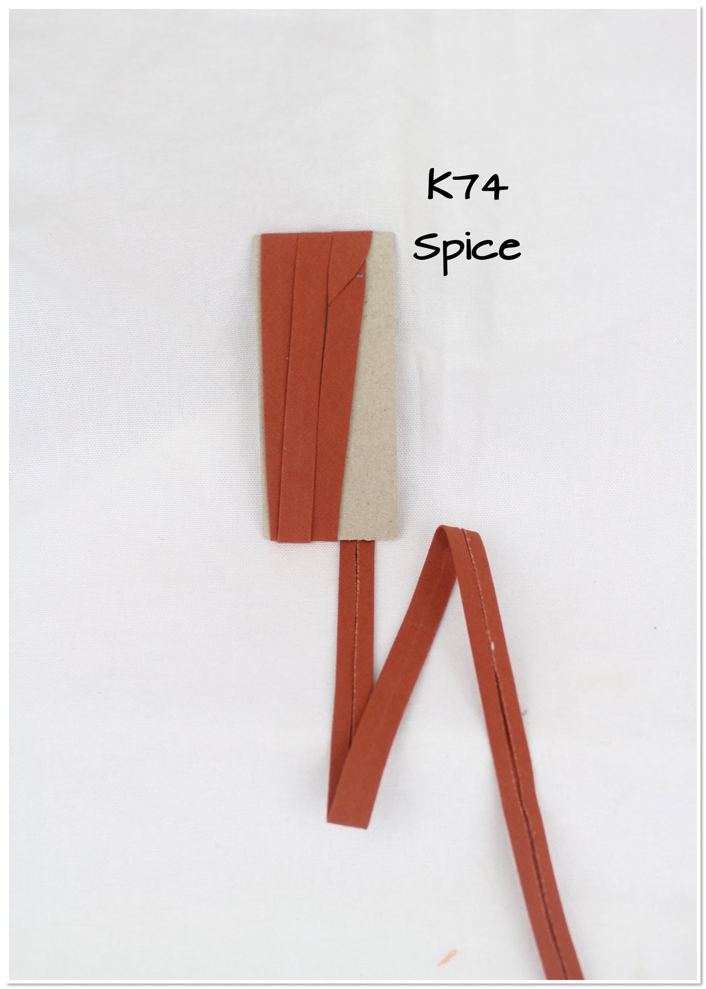 Bias Binding (tape) 12mm, single fold. Dune, lion, spice, cinnamon. Fusible iron on available. 100% Cotton