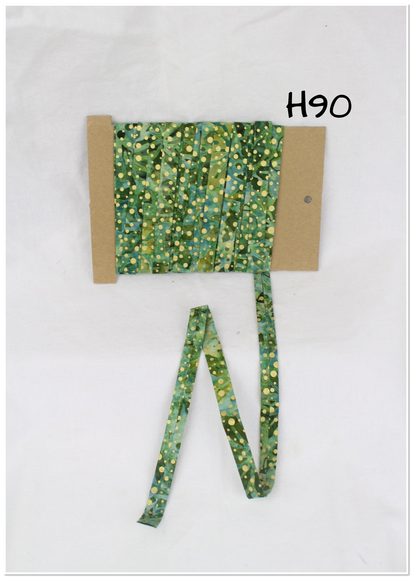 Bias Binding (Tape) 12mm, Cotton, Single Fold, batik. Fusible iron on available.