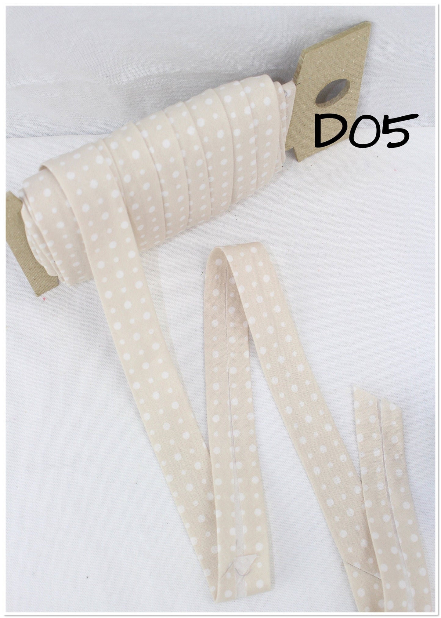 Bias Binding (Tape) 25mm, Cotton, Single Fold, white dots. Fusible iron on available.