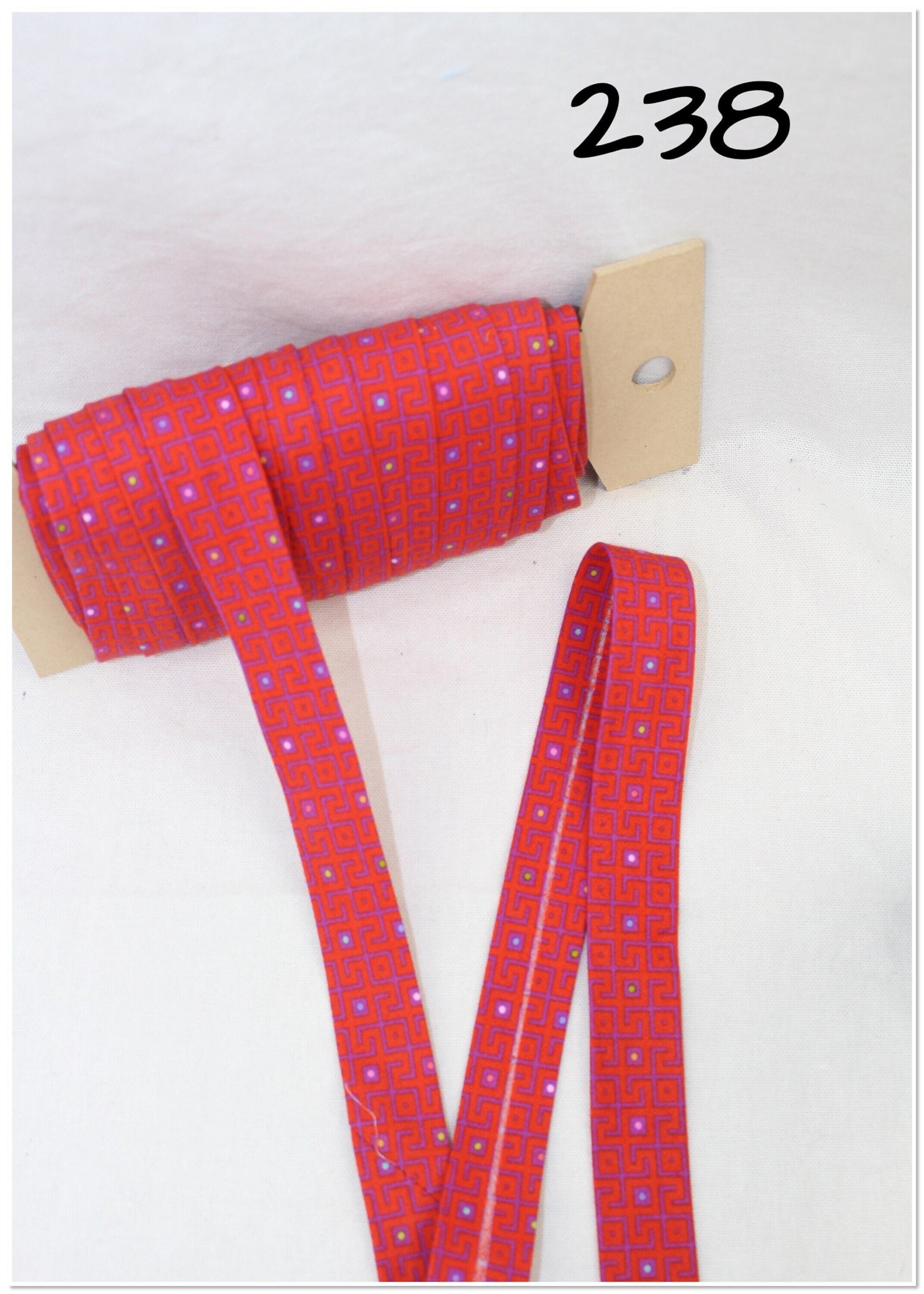 Bias Binding (Tape) 25mm, Cotton, Single Fold, red, pink. Fusible iron on available.